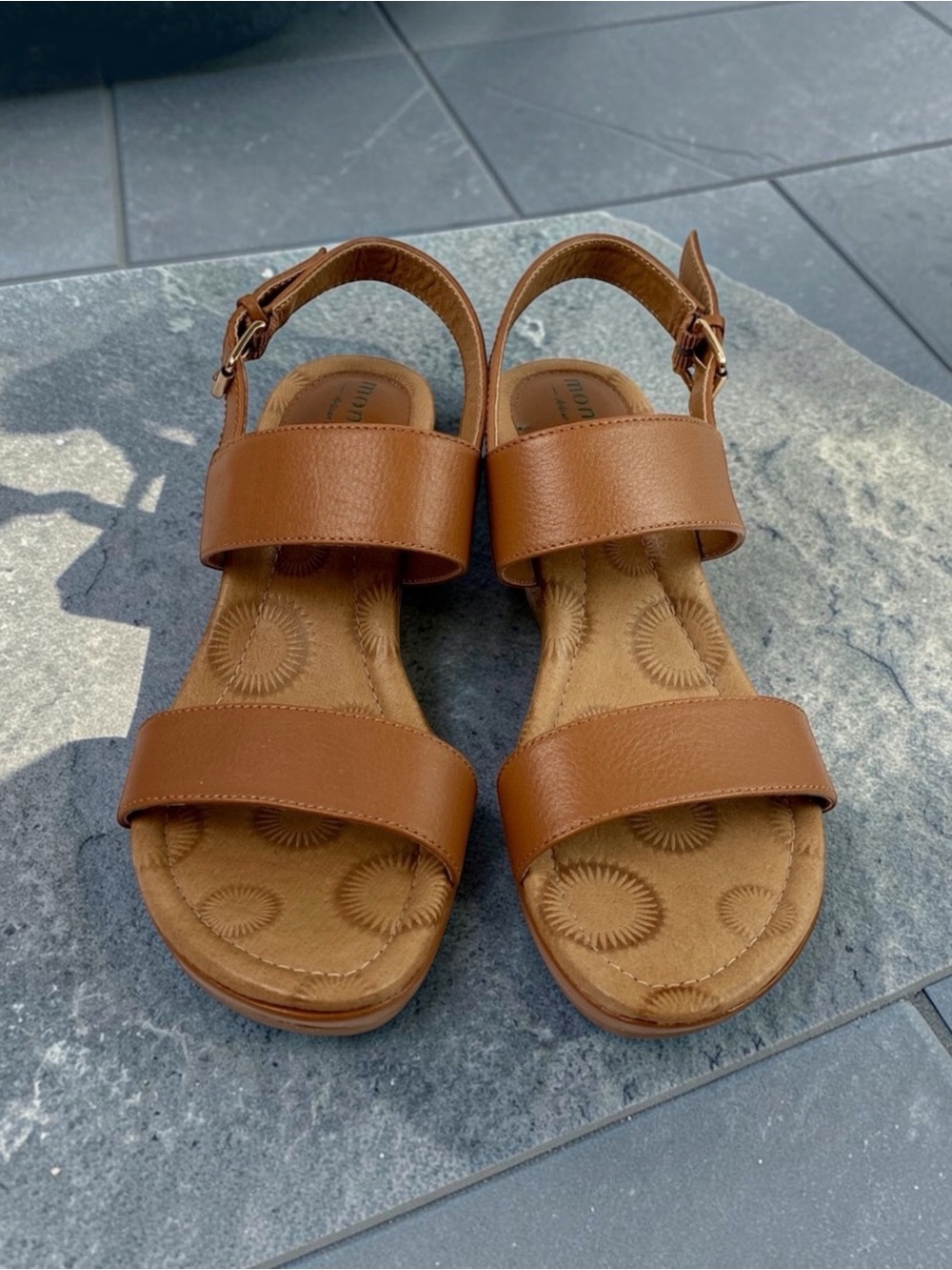NIB Montana Artisan Crafted Tan Leather Espadrille Wedges